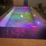 Laurana 6 Personnes Piscine Chauffee Ferienhaus