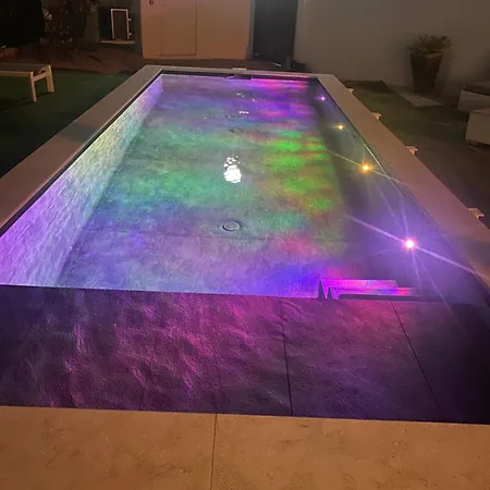 Laurana 6 Personnes Piscine Chauffee Ferienhaus