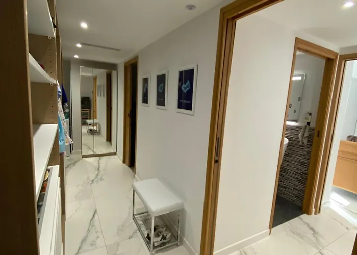 Laurana 6 Personnes Piscine Chauffee 度假居 *