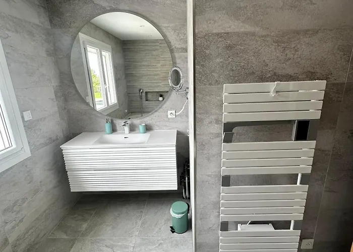 Semesterbostad Laurana 6 Personnes Piscine Chauffee *