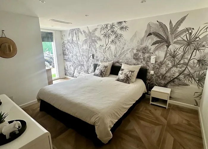 Laurana 6 Personnes Piscine Chauffee *