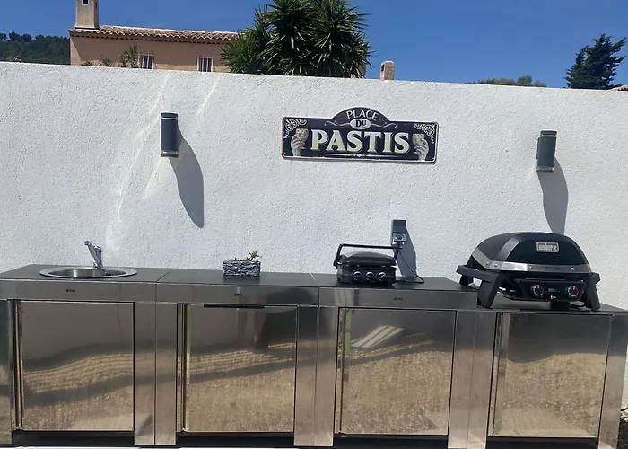 Laurana 6 Personnes Piscine Chauffee *